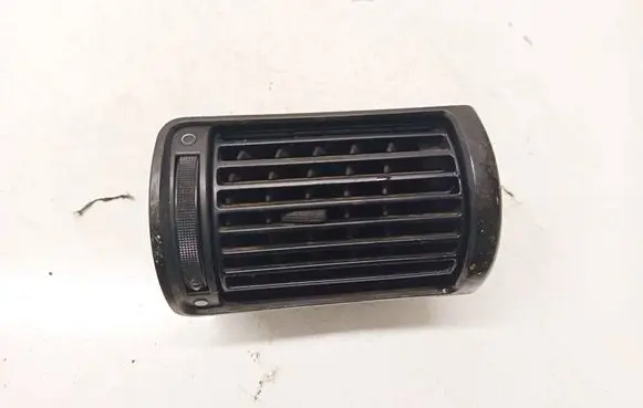 Audi A4 S4 B5 8D Dash center air vent grill 8d1820902