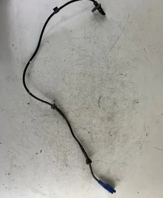 Peugeot 207 ABS brake wheel speed sensor 9651969380