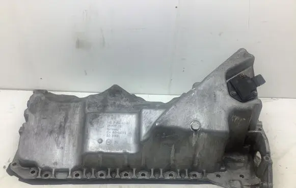 BMW 5 GT F07 Oil sump 7556663 13992010 GD01581