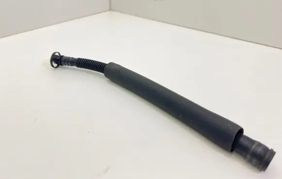 BMW 3 E92 E93 Breather/breather pipe/hose 7807515