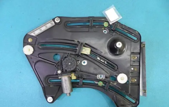 Volvo C70 Rear door window regulator with motor 31101207 IMPRK819778
