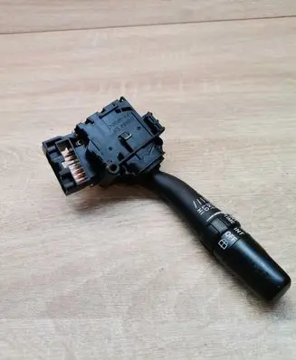Toyota Corolla Verso AR10 Wiper control stalk 8465205150