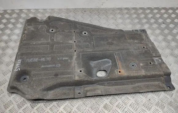 Mazda 3 Rear underbody cover/under tray BCJH563U1