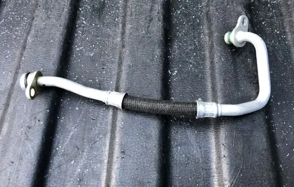 Audi A4 S4 B9 Air conditioning (A/C) pipe/hose