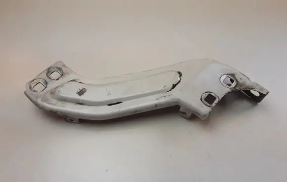 Citroen Berlingo Headlight/headlamp mounting bracket E02G
