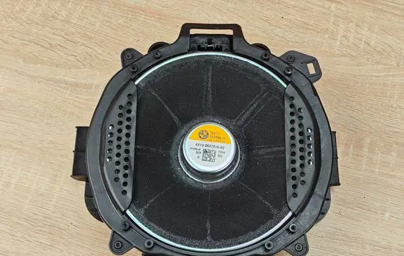 BMW X5 G05 Subwoofer speaker 2622516