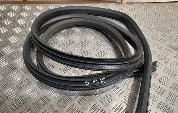 Ford Escape III Rubber seal front door (on door) EJ54S20708BB EJ54S20709BB
