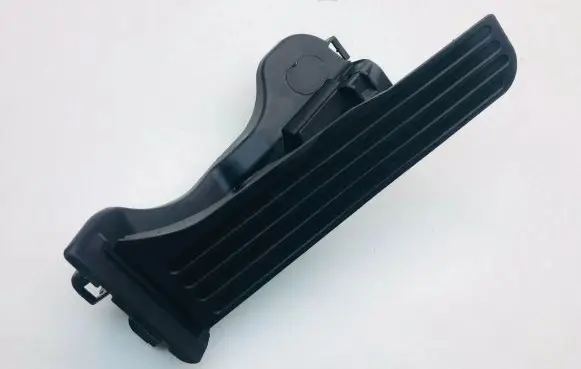 Volkswagen PASSAT B6 Accelerator throttle pedal 1K1723503P