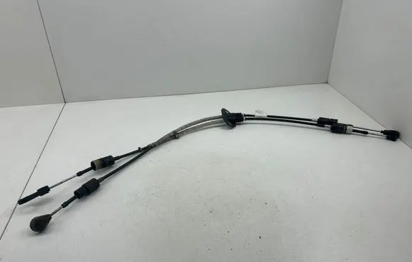 Volvo V50 Gear shift cable linkage