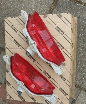 Toyota C-HR I Rear fog light 81480F4010