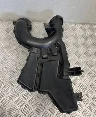 Nissan Juke I F15 Intake resonator 1KT2A