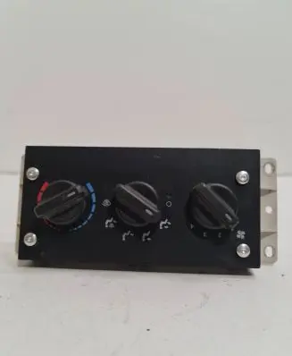 Jeep Cherokee Climate control unit 58024B