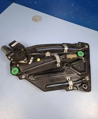 Volkswagen Eos Rear door window regulator with motor 1Q0959703 1Q0839401A