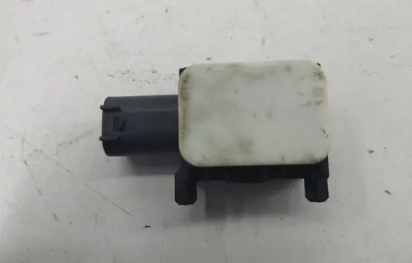 Mercedes-Benz ML W164 Airbag deployment crash/impact sensor 0038202826