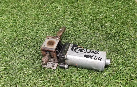 Audi Q7 4L Seat adjustment motor 988582102