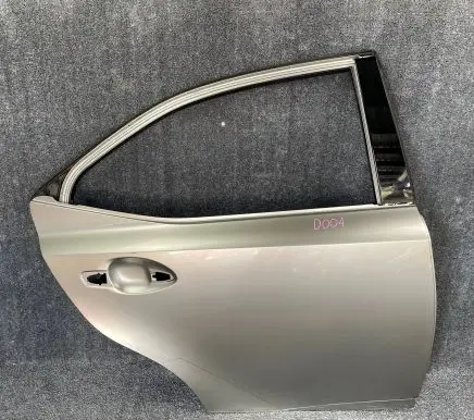 Lexus IS III XE30 Rear door D004