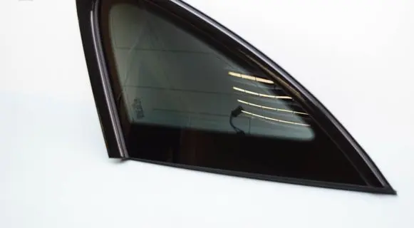 Porsche Macan (95B) Rear side window 95B845298XR
