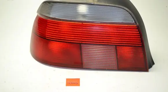 BMW 5 E39 Rear/tail lights 2496297 2VP00724007