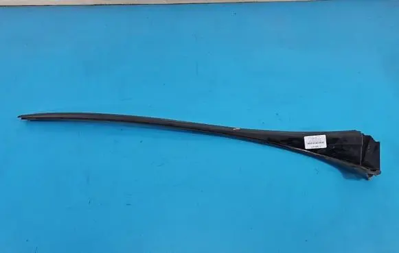 Renault Trafic III (X82) Windshield trim 93867906 IMPRK1545077