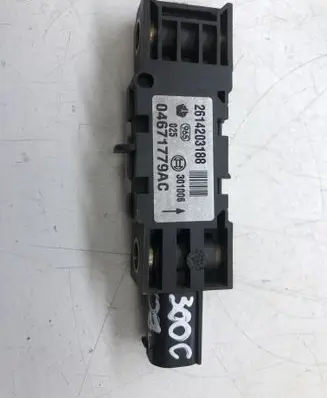 Chrysler 300 - 300C Airbag deployment crash/impact sensor 0467177AC 2614203188
