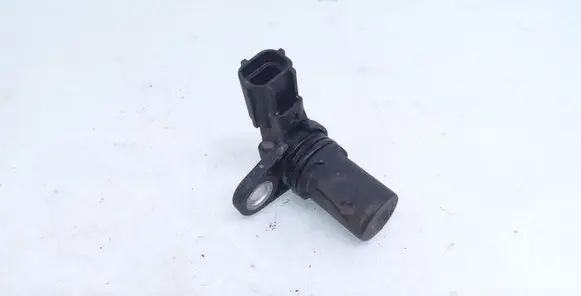 Ford Mondeo Mk III Camshaft position sensor 1S7F12K073AD