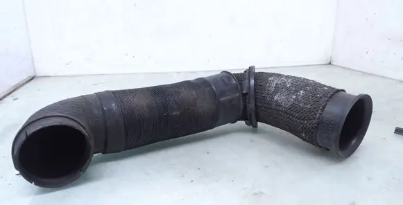 KIA Sorento Air intake duct part 282003E000