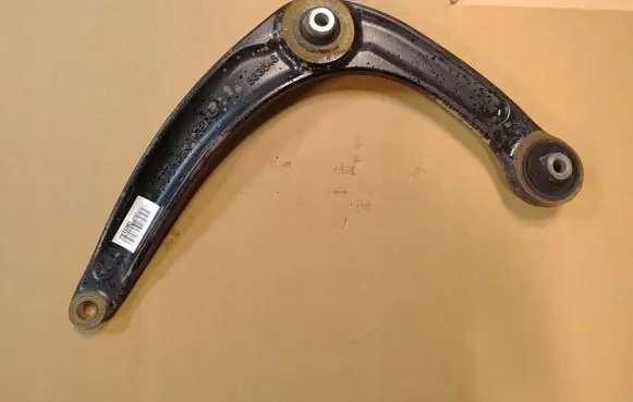 Peugeot 5008 Front control arm 7BTGM1
