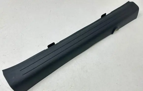 KIA EV6 Front sill trim cover 85880CV000