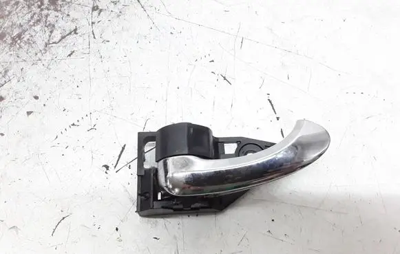 Toyota RAV 4 (XA30) Front door interior handle