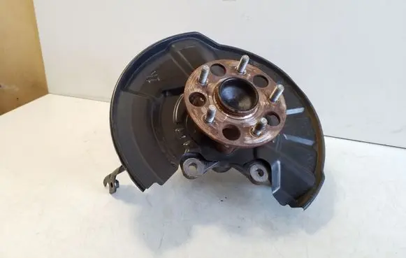 Toyota C-HR II Rear wheel hub 