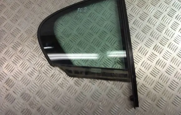 BMW 7 F01 F02 F03 F04 Rear vent window glass 7177850 16027610E