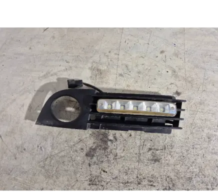 Audi A6 S6 C5 4B Front bumper lower grill R013076