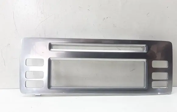 Volvo S80 Radio/GPS head unit trim 30643648