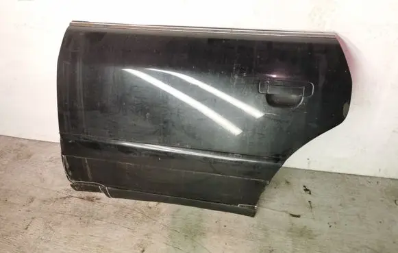 Audi A6 S6 C4 4A Rear door