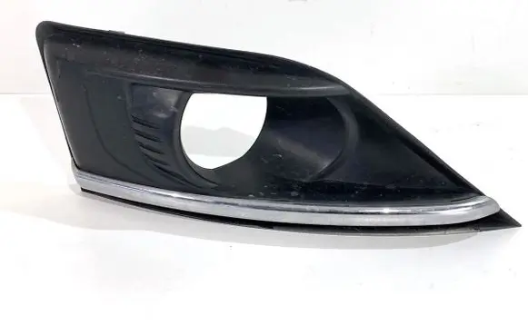 Citroen C4 Grand Picasso Front bumper lower grill 9654197977