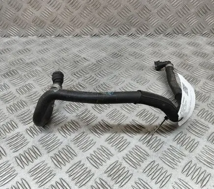 Volvo XC90 Engine coolant pipe/hose 32252970