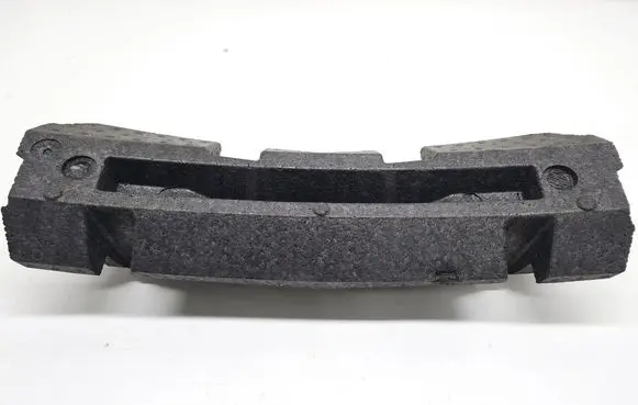 Front bumper foam support bar