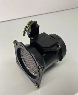 Audi A6 S6 C5 4B Mass air flow meter 8ET00914224 8ET009142