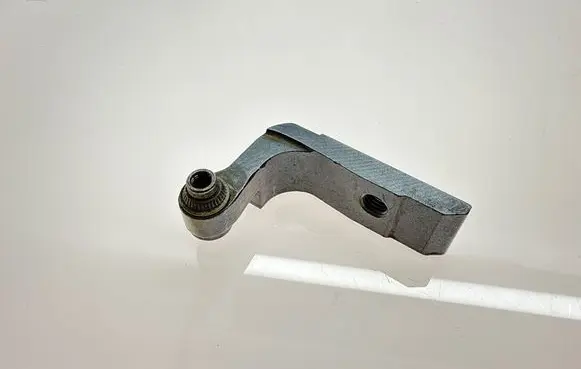 BMW 1 F40 Rear door lower hinge 5A1FCB2