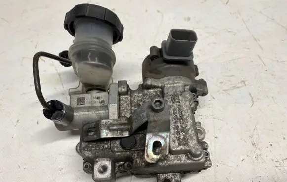 Clutch slave cylinder