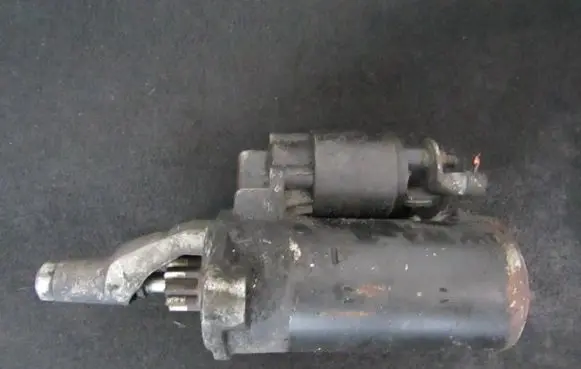 Audi A4 S4 B6 8E 8H Starter motor 059911023h 0001109021