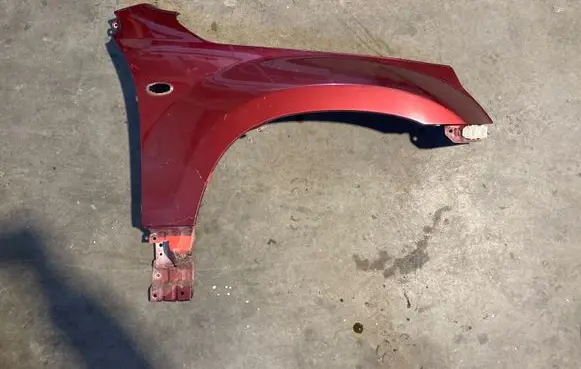 Suzuki Grand Vitara II Fender