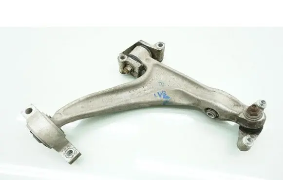 Volvo V60 Front control arm