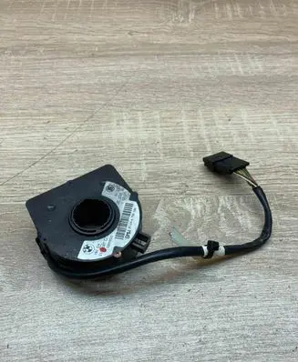 BMW 5 E39 Steering angle sensor 6750126