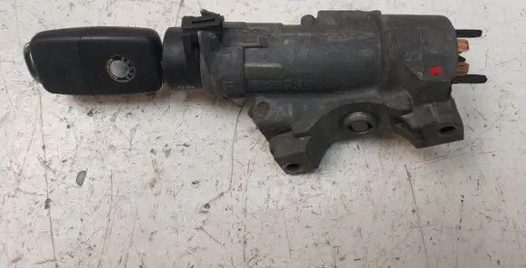 Skoda Fabia Mk1 (6Y) Steering wheel lock 4B0905851C