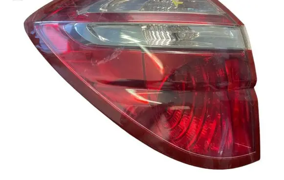Subaru Legacy Rear/tail lights 22020952