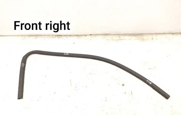 Maserati MC20 Rubber seal front coupe door window 