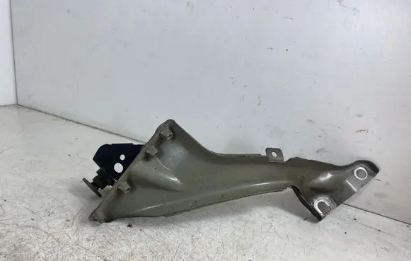 Audi A6 S6 C7 4G Fender mounting bracket 4G0805816 0413