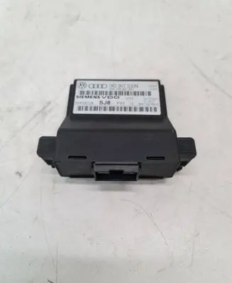Volkswagen Golf V Gateway control module 1K0907530N 5WK50012B 1K0907951