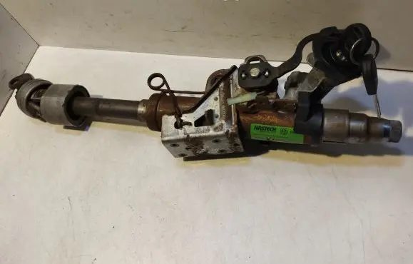 Steering wheel axle set